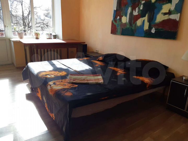2-к. квартира, 54 м², 2/4 эт.
