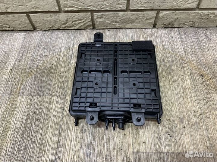 Mercedes Benz W166 Ресивер воздушный (клапан)