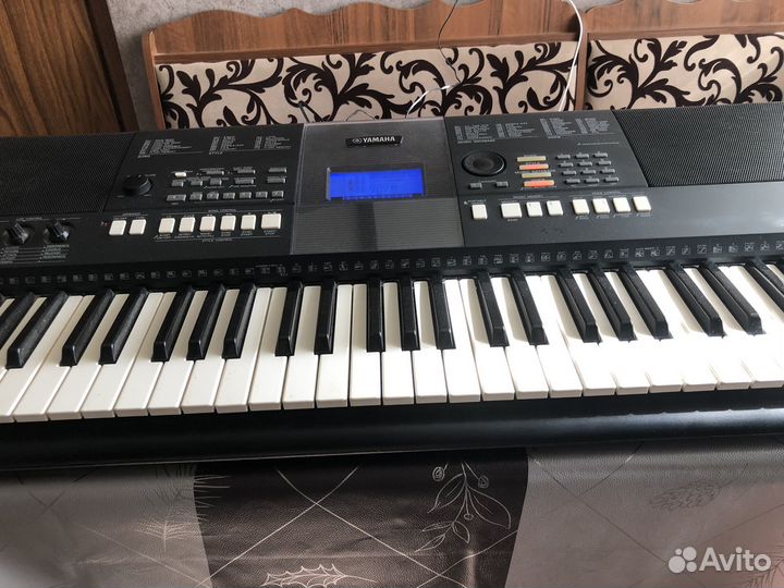 Синтезатор yamaha psr e423