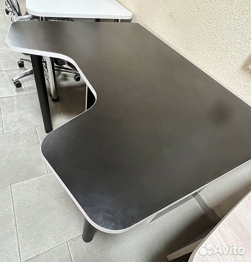 Стол игровой геймерский