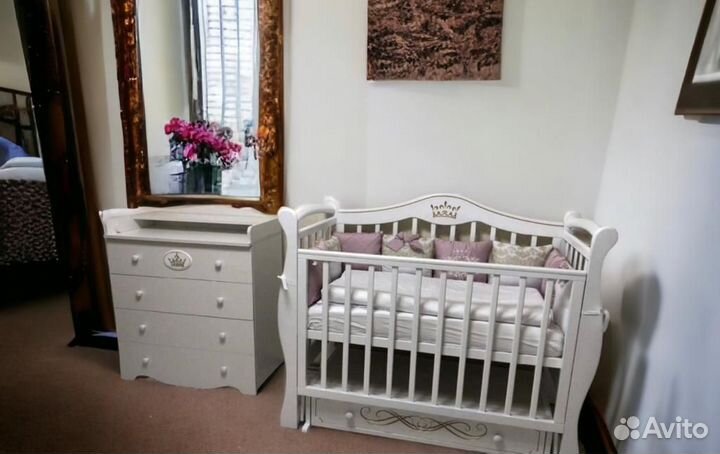 Детская кроватка