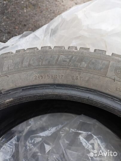 Michelin X-Ice North 3 215/55 R17