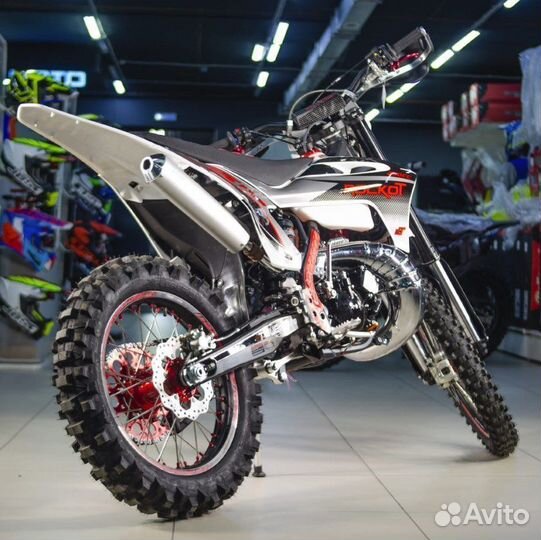 Мотоцикл эндуро rockot GS five Burnout (250cc 2T