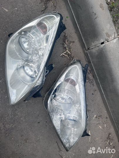 Opel astra H фара правая