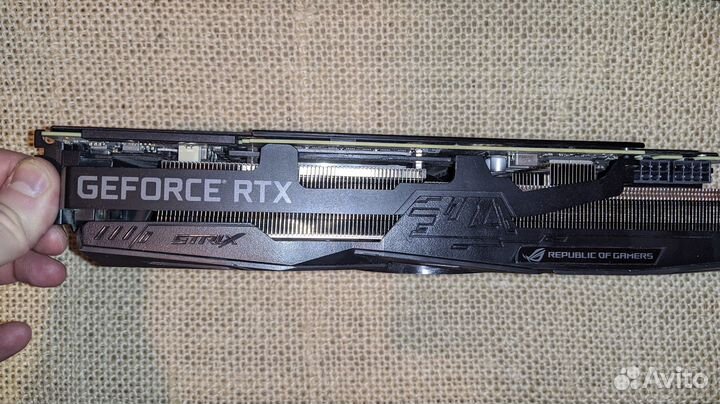 Нерабочая Asus Strix GeForce RTX 2080 Ti 11Gb