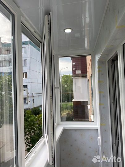 Остекление балконов под ключ