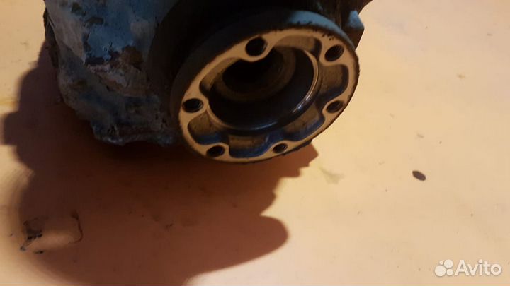 Редуктор задний на BMW X5 E53