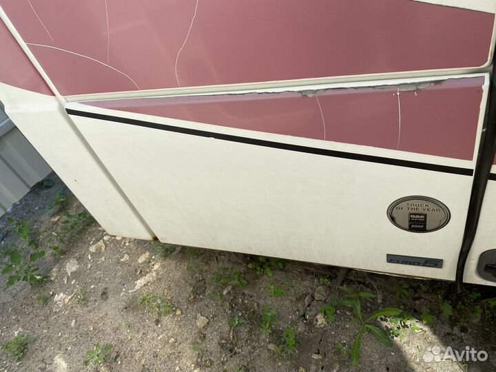 Крышка инструментального ящика DAF XF105 1311495