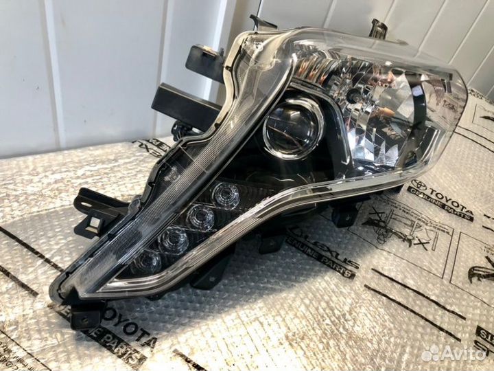 Фара светодиодная передняя левая Toyota Lc Prado