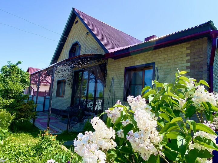 Коттедж 171 м² на участке 20 сот.