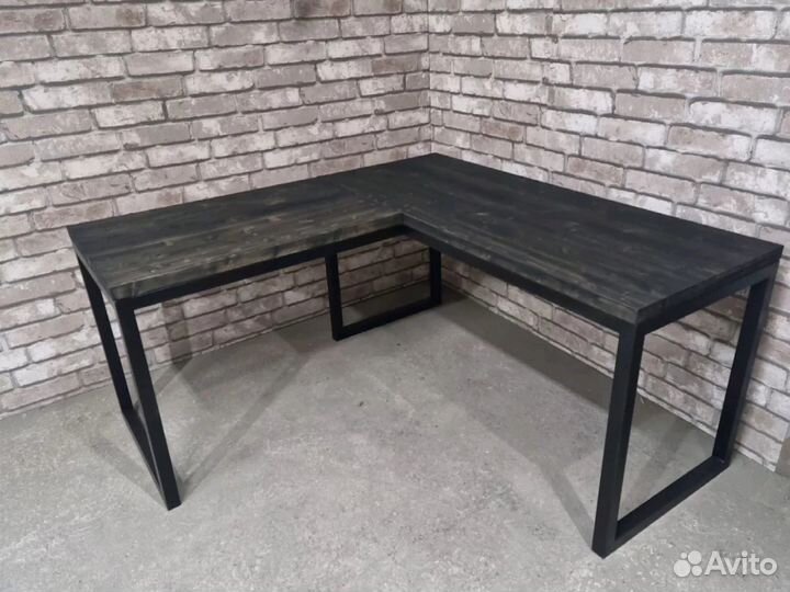Компьютерный стол лофт