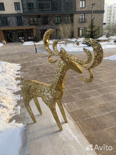 Новогоднее украшение гирлянда олень