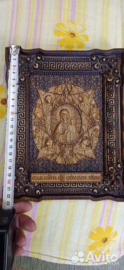 Резанная из дерева икона Неопалимая купина