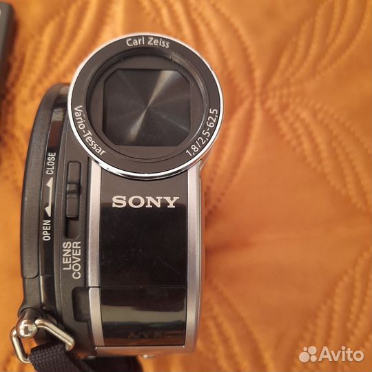 Видеокамера sony
