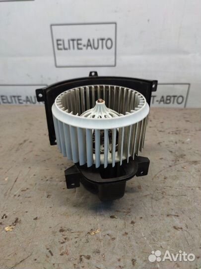 Моторчик печки Porsche Cayenne 957 4.8 2008