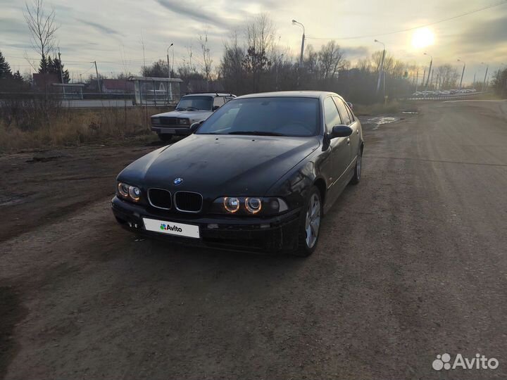 BMW 5 серия 3.5 AT, 2000, 260 000 км