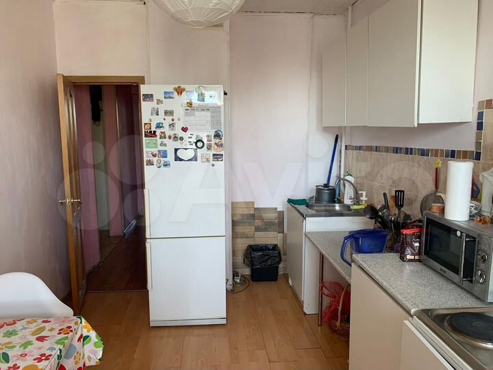 Комната 23 м² в 4-к., 6/10 эт.