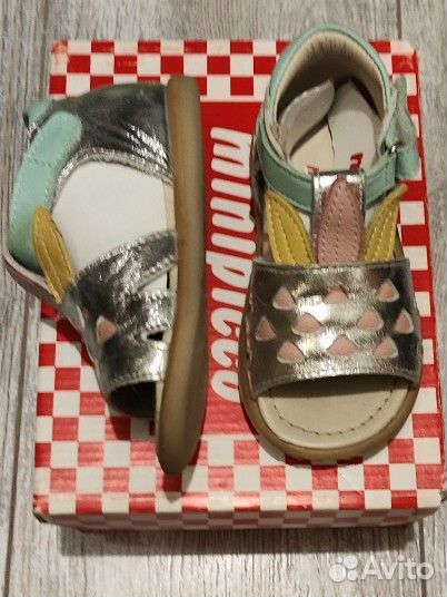 Босоножки на девочку 23 размер