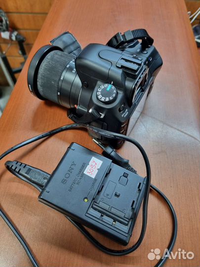 Зеркальный фотоаппарат Sony dslr-A200 Kit