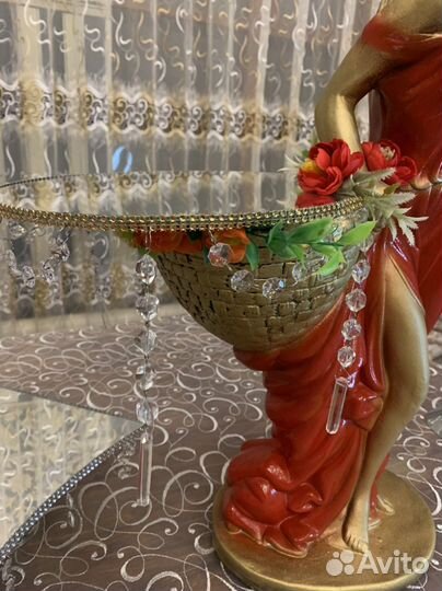 Зеркальная подставка