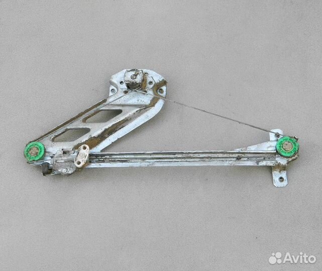 Стеклоподъемник задний левый Opel Corsa B