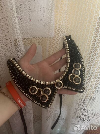 Кружевной воротник