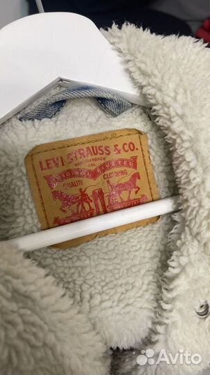 Джинсовая куртка с мехом Levi's