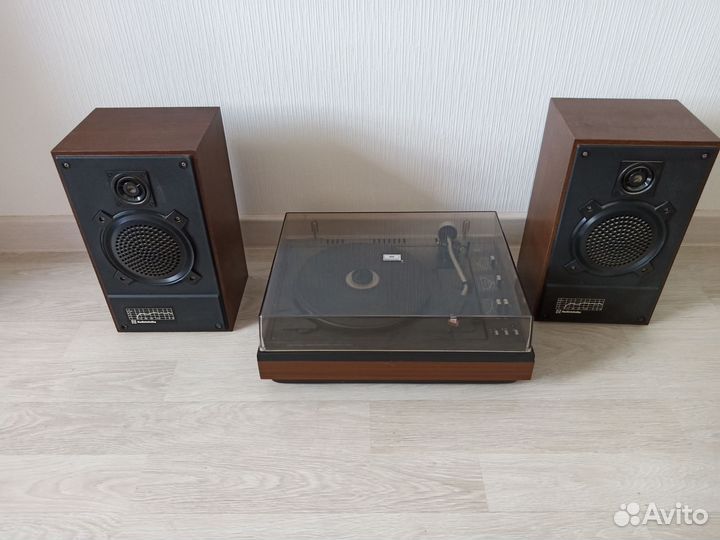 Проигрыватель винила СССР