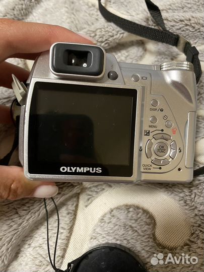 Компактный фотоаппарат olympus