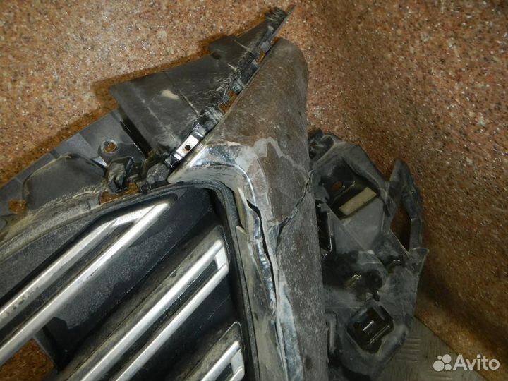 Решетка радиатора Mazda CX-9