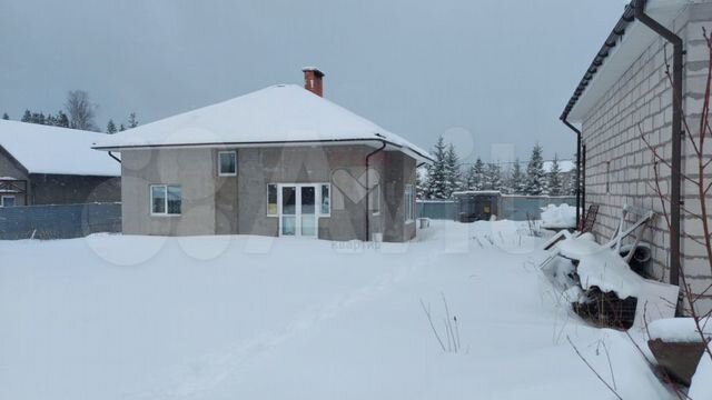 Дом 191 м² на участке 10 сот.