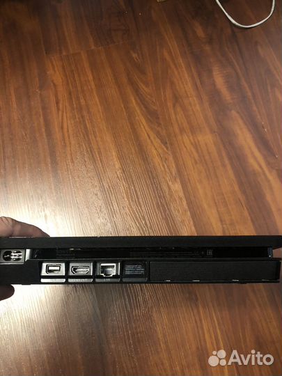 Sony PS4 slim 1tb