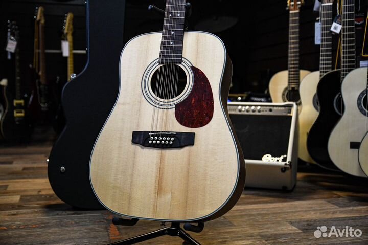 12 струнная Электроакустическая гитара Cort (Компл