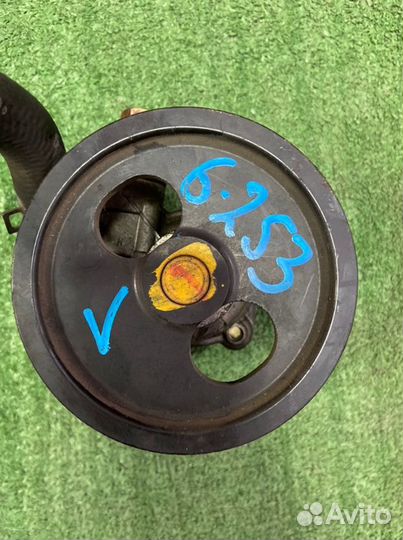 Насос гидроусилителя Mitsubishi Rvr N13W 4G63 1995