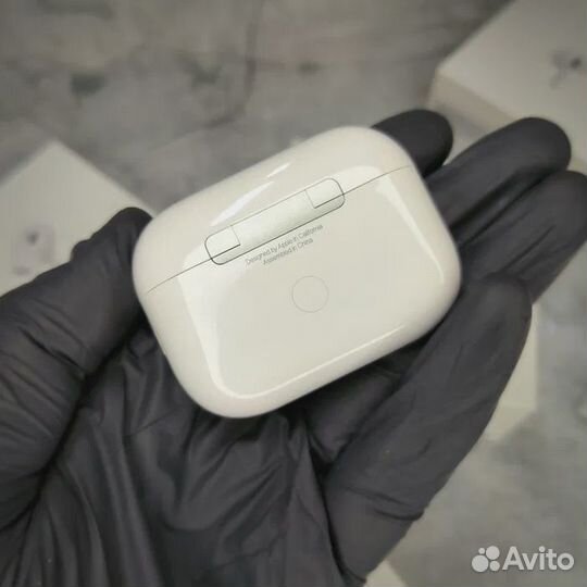 AirPods Pro Gen 2 с Type-C 2024