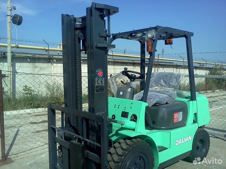 Вилочный погрузчик Dalian CPCD35RB, 2023
