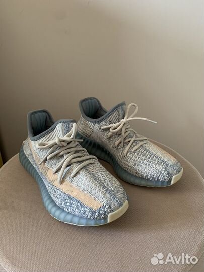 Кроссовки женские adidas yeezy boost