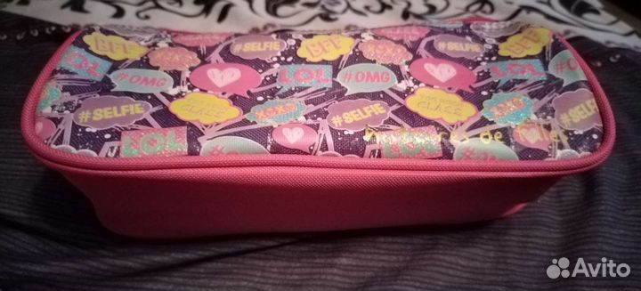 Пенал с карандашами