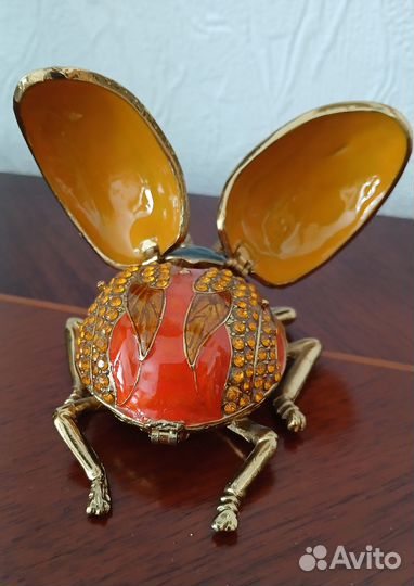 Шкатулка Фаберже Божья коровка
