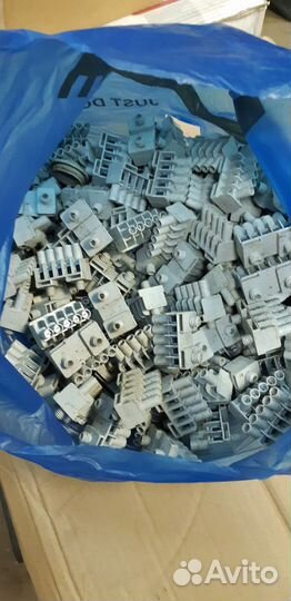 DKL 04 - Клеммник 1,5-6 кв.мм, 5-полюсный