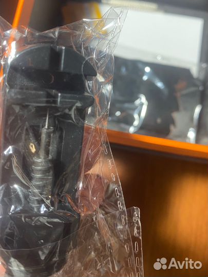 Мужские наручные часы binbond