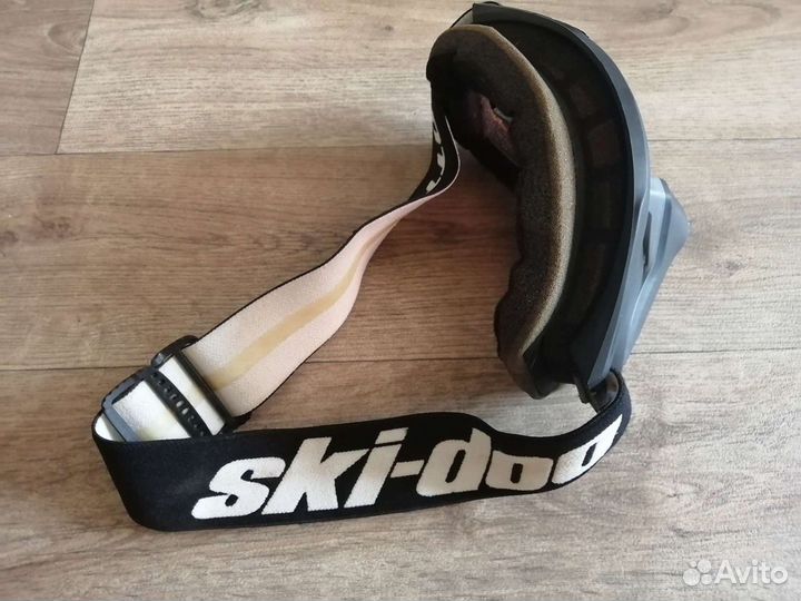 Горнолыжные очки