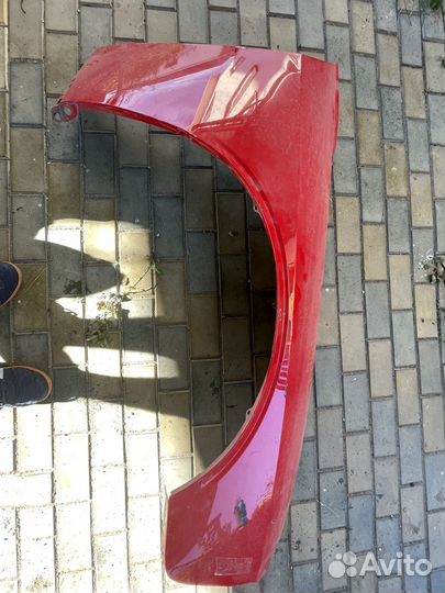 Крыло dodge challenger