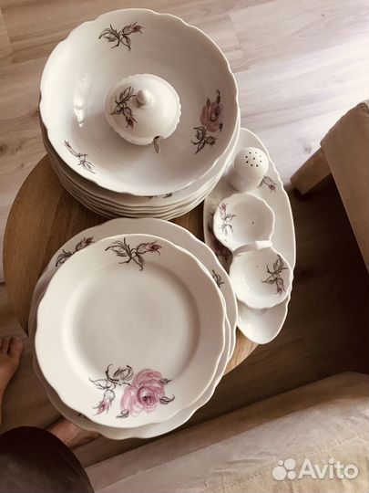Антиквариат - столовый сервиз