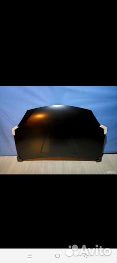 Капот Renault Sandero