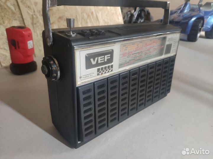 Радиоприемник СССР vef
