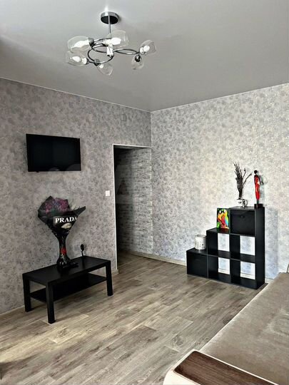 2-к. квартира, 45 м², 1/2 эт.
