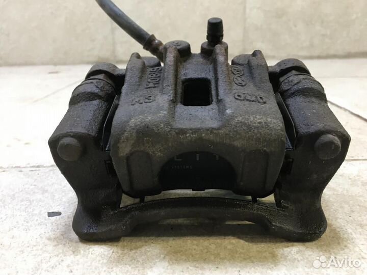 Суппорт задний правый Hyundai ix35 LM 2010-2015