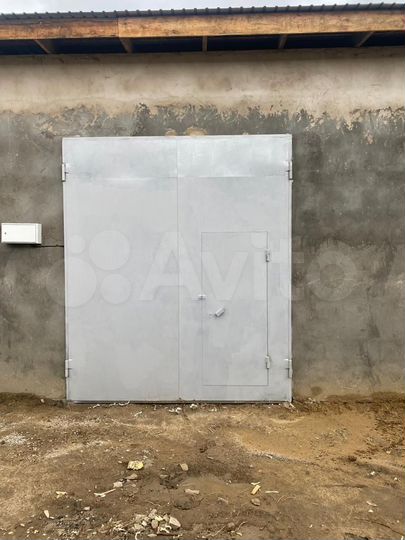 Гараж, > 30 м²