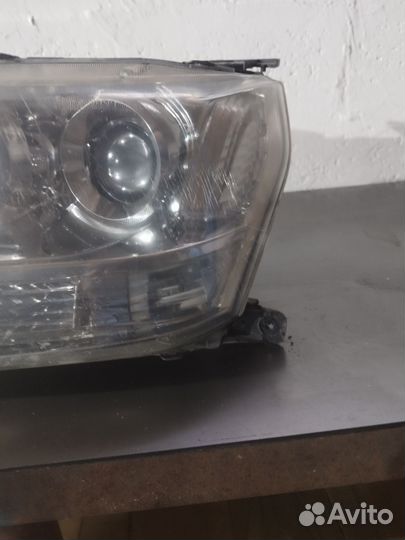 Suzuki grand vitara фара левая